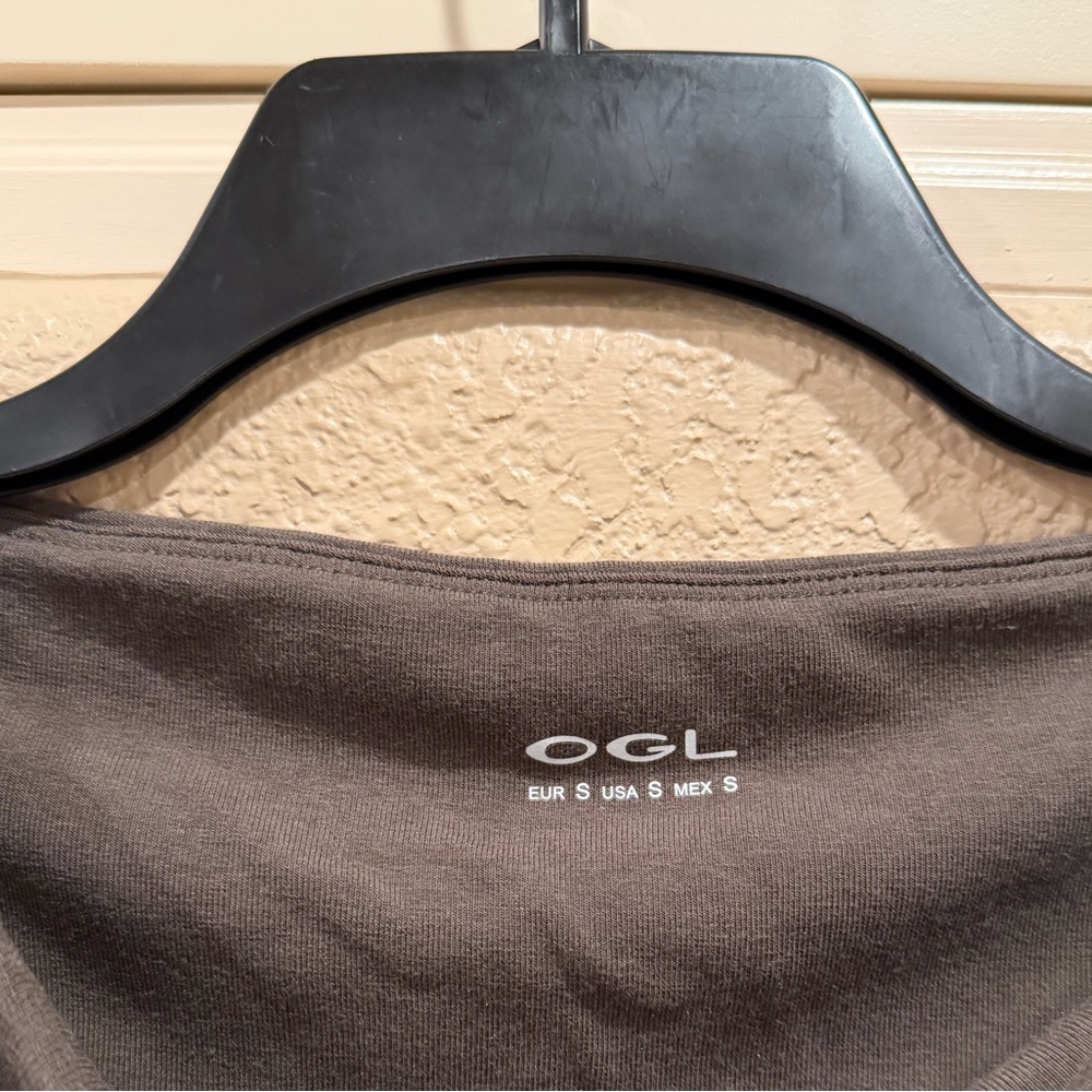 OGL ProWarm Eco-Mousse Modern Side Ruched Boatneck Brami Top - Forest Olive - Picture 8 of 9